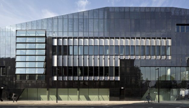 University of Manchester National Graphene Institute wins RIBA National Award