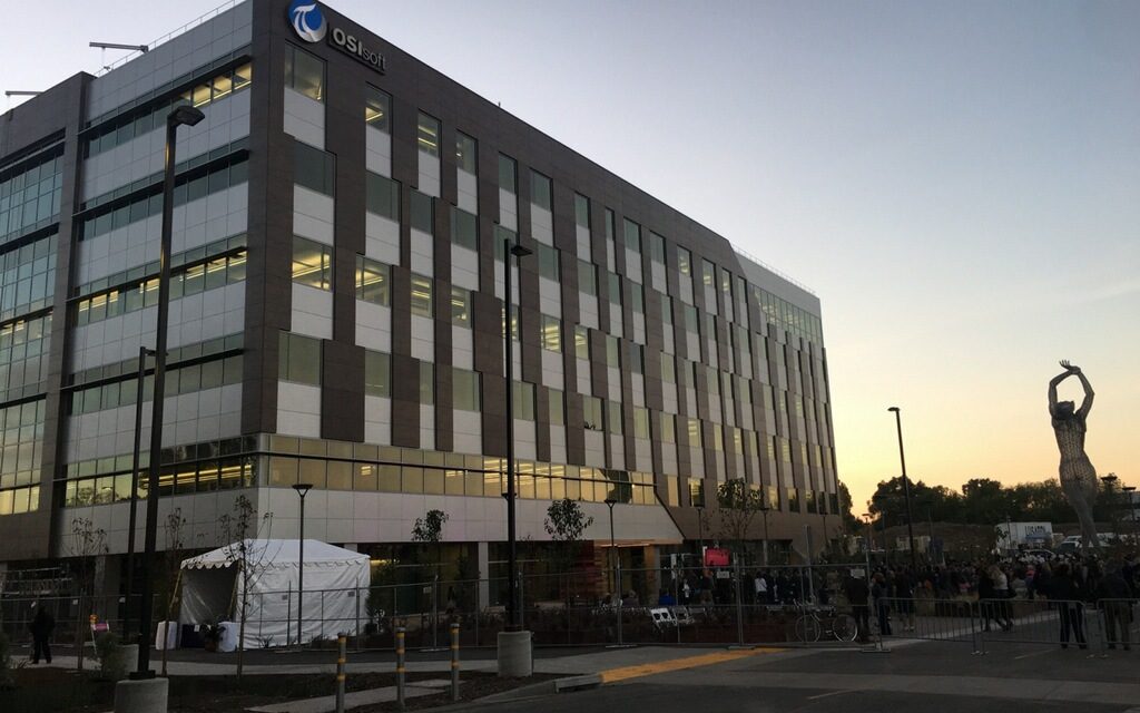 View Dynamic Glass unveiled at San Leandro Tech Campus