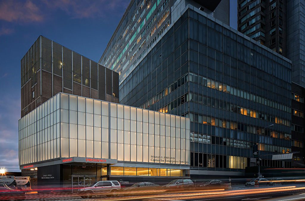 Langone Medical Center makes creative use of textured Starphire Ultra-Clear™ glass