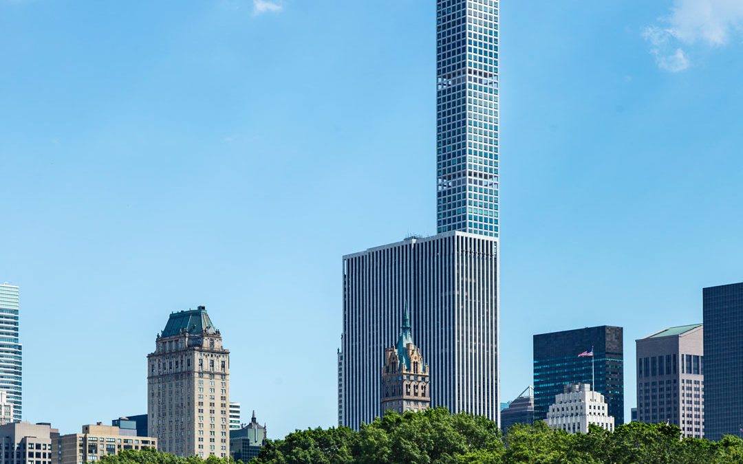 DURANAR coatings protect metal window grid on tallest condominium tower