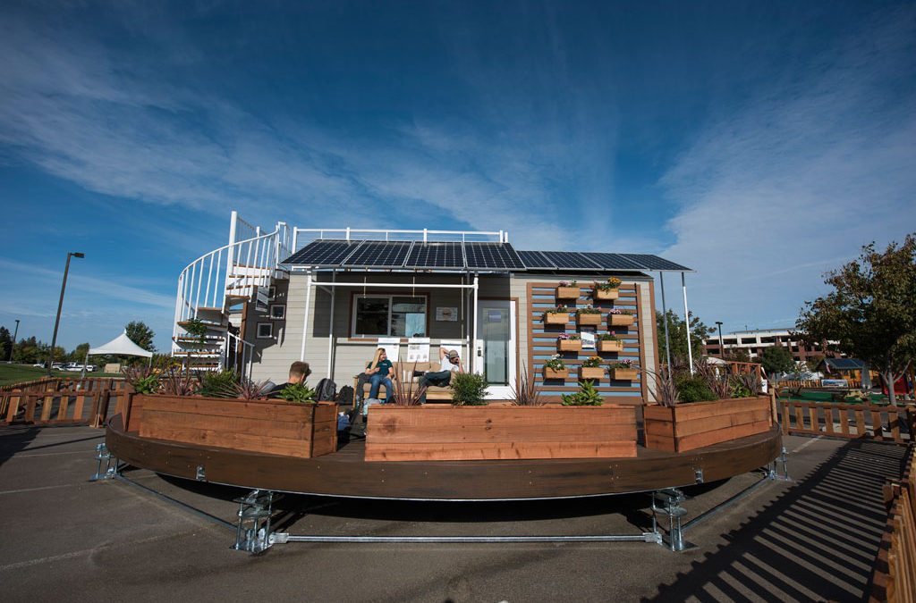 Santa Clara University’s rEvolve House wins 2016 Green Builder Award