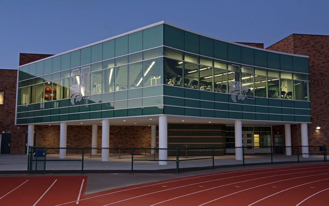 Novi High School’s new fitness center features curved Tubelite curtainwall