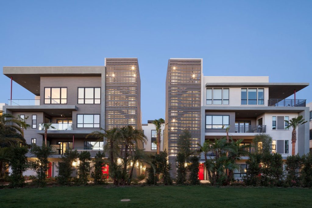 Cleo at Playa Vista in Playa Vista, Calif. Builder and developer: Brookfield Residential and designed by KTGY Architecture + Planning. Image credit: Chang Kyun Kim 
