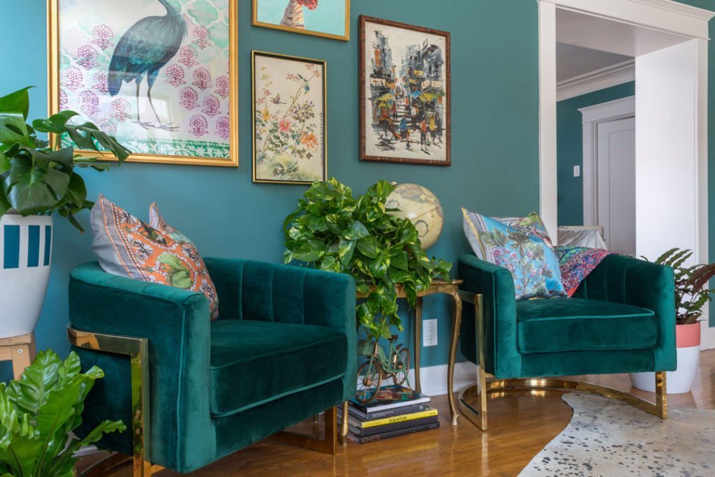 DunnEdwards announces “The Green Hour” Color of the Year for 2018 PRISM