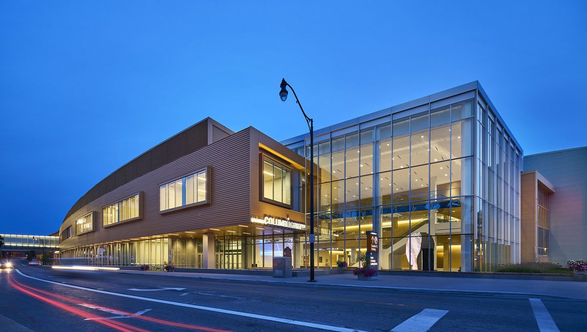 Greater Columbus Convention Center Expansion and Renovation. Exterior view. Image © Christopher Barrett. 