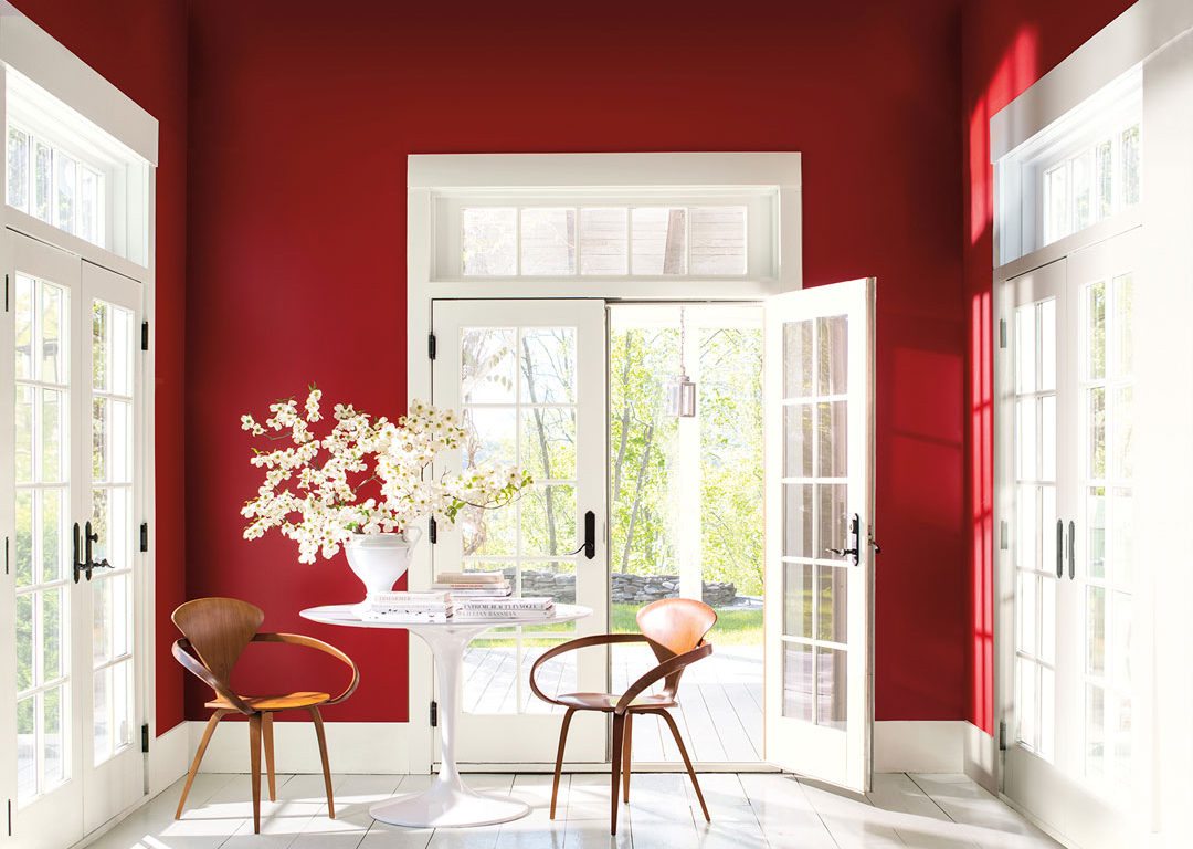 Benjamin Moore reveals “Caliente AF-290” as its Color of the Year 2018