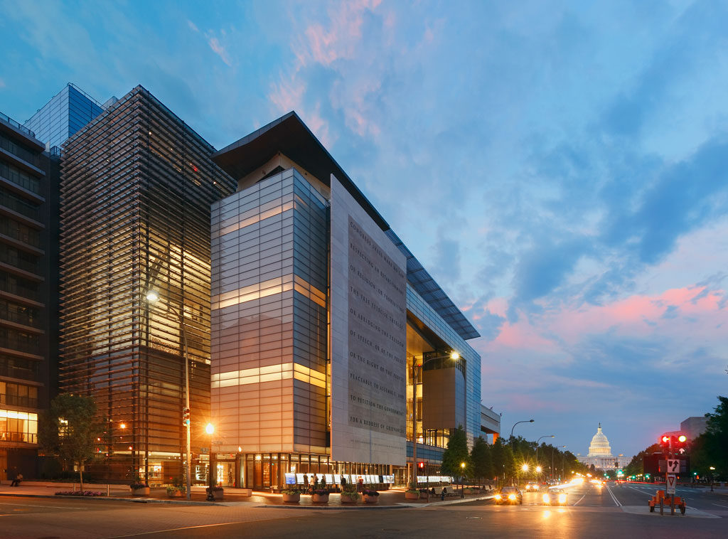 Newseum / Freedom Forum Foundation World Headquarters, Washington, D.C. Photo credit: © Jeff Goldberg/Esto 