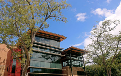 Seguin Public Library in Texas earns LEED Gold and awards, features Tubelite’s curtainwall and entrance systems