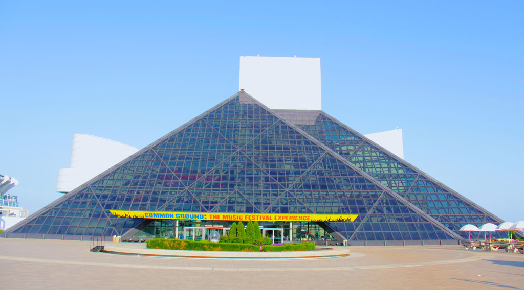 Rock & Roll Hall of Fame and Museum in Cleveland. Photo: 3M 