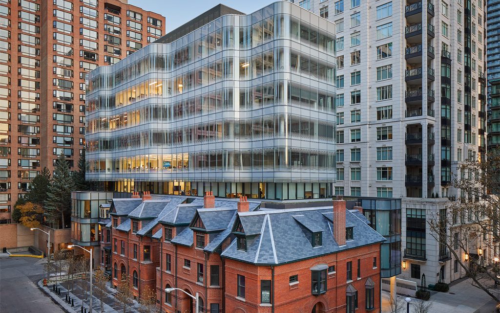 Guardian Glass helps 7 St. Thomas rise out of historic setting