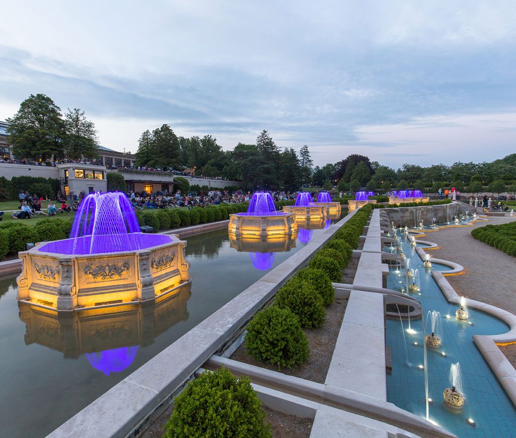 “Completely Restored Fountains” — ASLA 2018 Honor Award, General Design Category. Longwood Gardens Main Fountain Garden by West 8 Urban Design & Landscape Architecture (Rotterdam, Netherlands) for Longwood Gardens Inc. Credit: © Noah Devereaux courtesy West 8