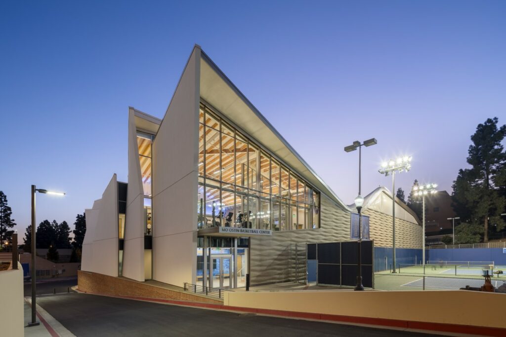 Mo Ostin Basketball Center at UCLA/Kevin Daly Architects. Photo credit: Eric Staudenmaier