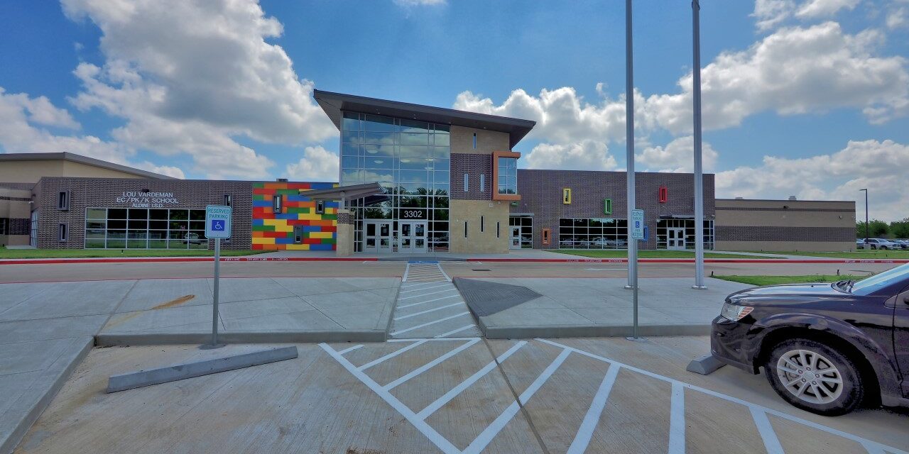 Zolatone® delivers new colors and textures for Texas elementary school