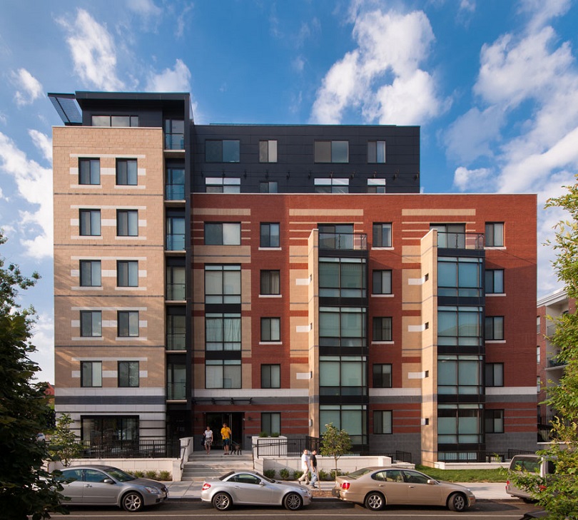 The Aston - Washington, D.C. 2017 Brick in Architecture Awards Best in Class Winner Residential-Multifamily Category. Brick Manufacturers: Triangle Brick Co. and Carolina Ceramics Co. Photo credit: Maxwell Mackenzie