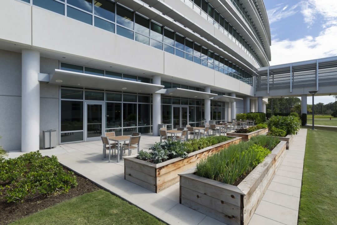 Carrier’s world headquarters is first commercial building in Florida to