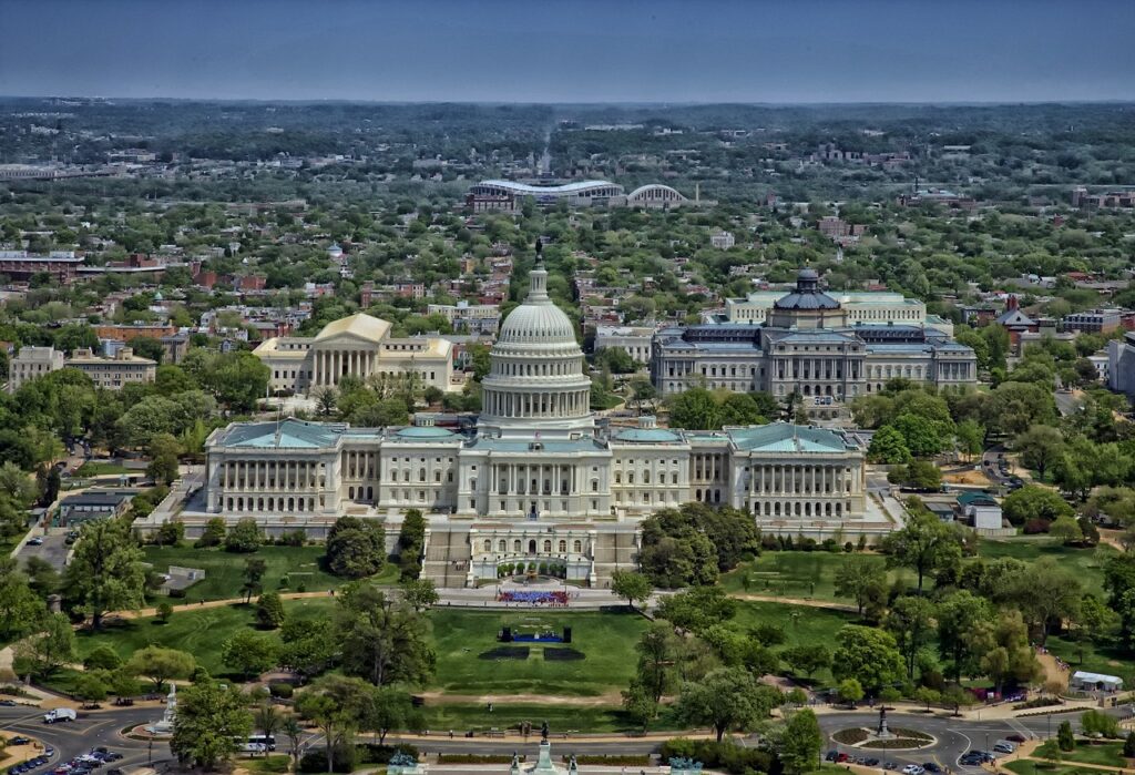 Washington, D.C. Image by David Mark from Pixabay