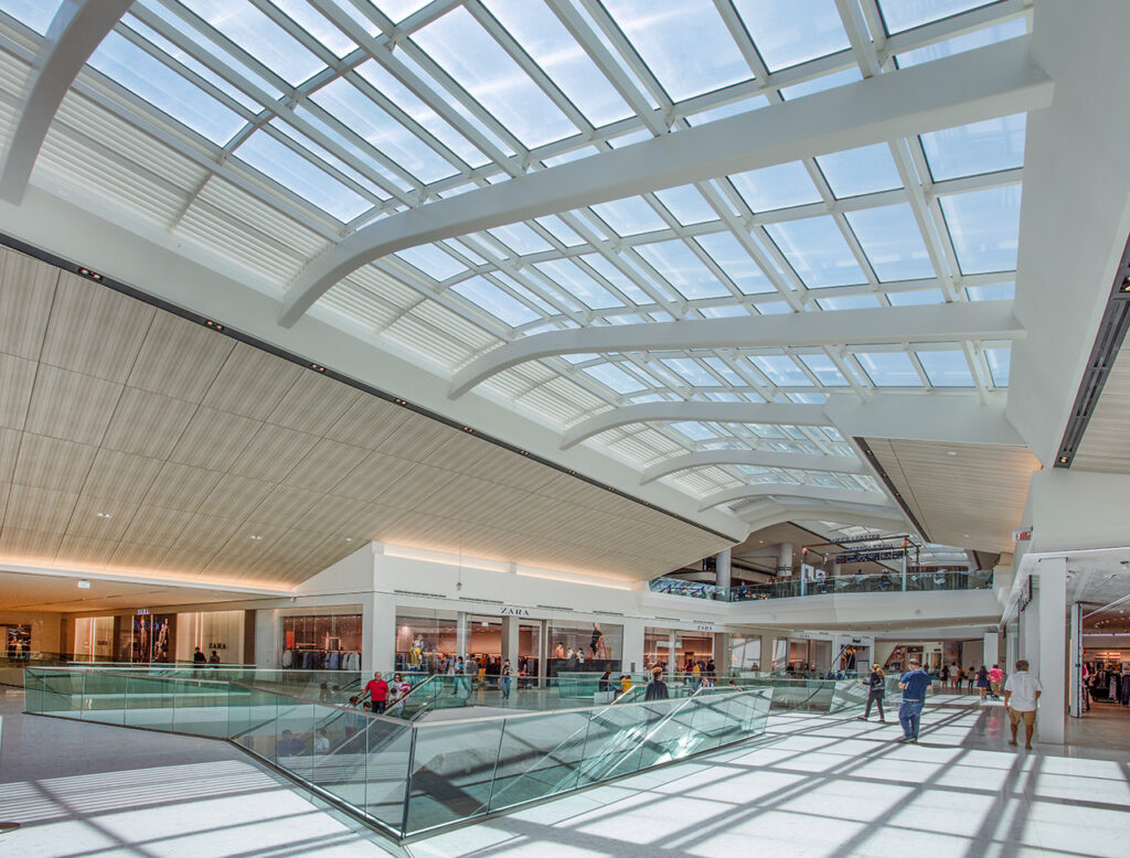 Aventura Mall in Miama. Photo by William Lemke, courtesy of Super Sky Products Enterprises, LLC