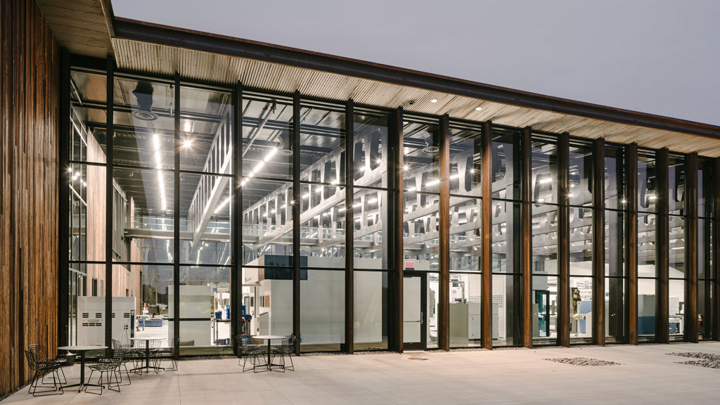 Smart Factory located at the Hoffman Estates, Illinois; designed by Barkow Leibinger. Credit: © Simon Menges, Berlin