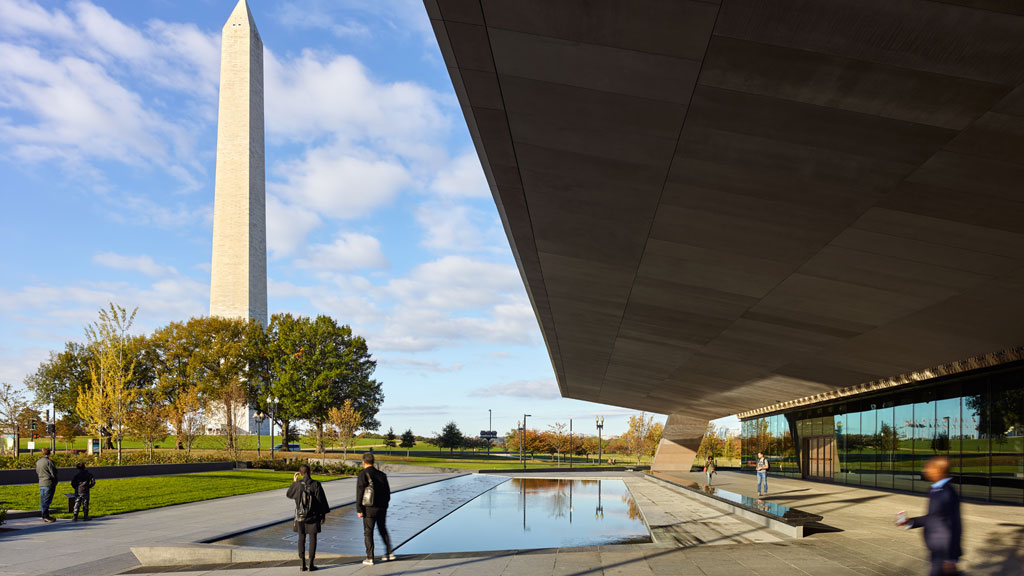 Smithsonian National Museum of African American History and Culture in Washington; designed by The Freelon Group (Now part of Perkins+Will), Adjaye Associates, Davis Brody Bond, and SmithGroup. Credit: © Alan Karchmer / NMAAHC