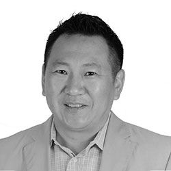 Duk Kim, Global Hospitality Leader