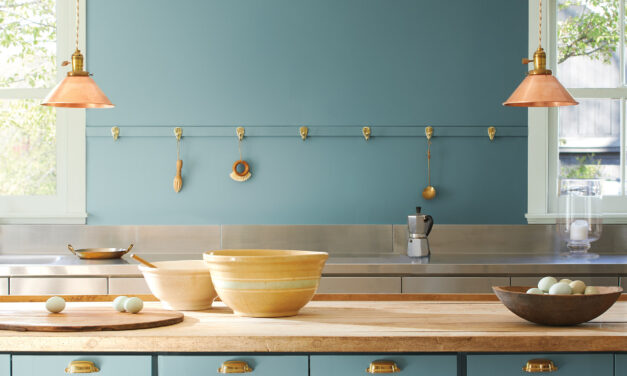 Benjamin Moore unveils Aegean Teal 2136-40 as Color of the Year 2021
