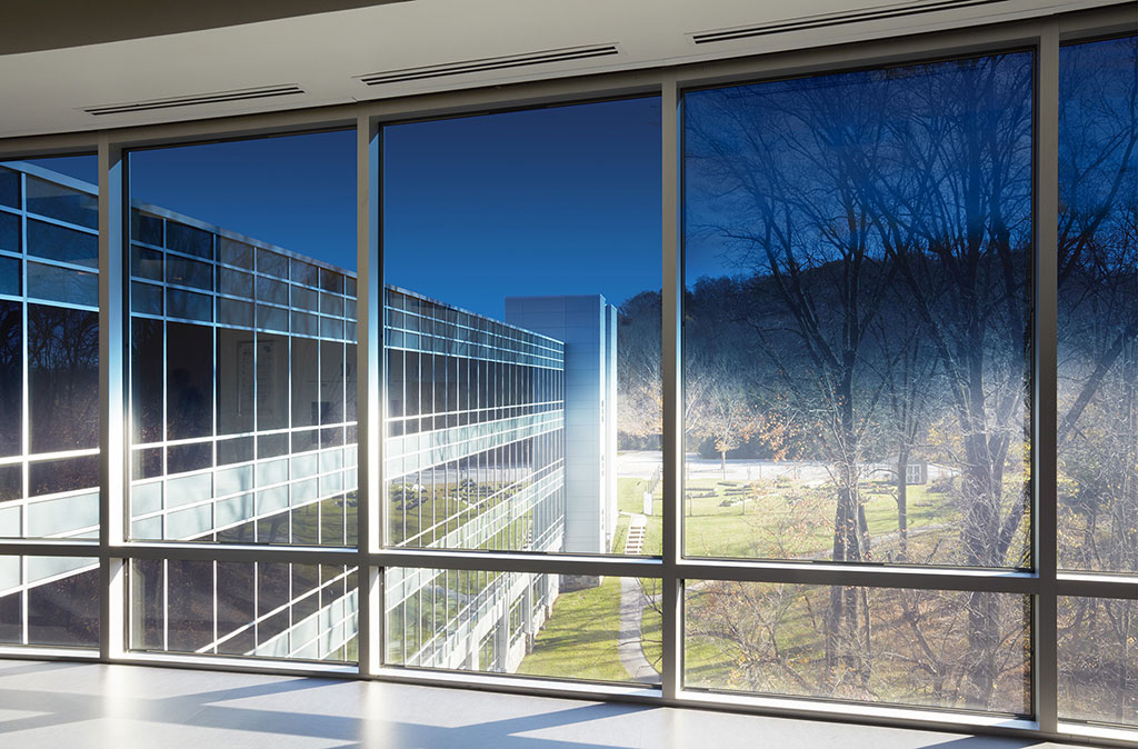 SageGlass Harmony®, the first electrochromic glass to tint on a gradient