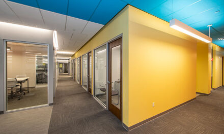 Rockfon ceilings create bold office spaces for Marsh & McLennan Agency